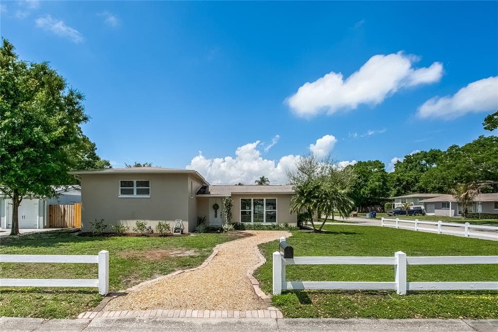 4501 S CORTEZ AVE TAMPA, FL 33611