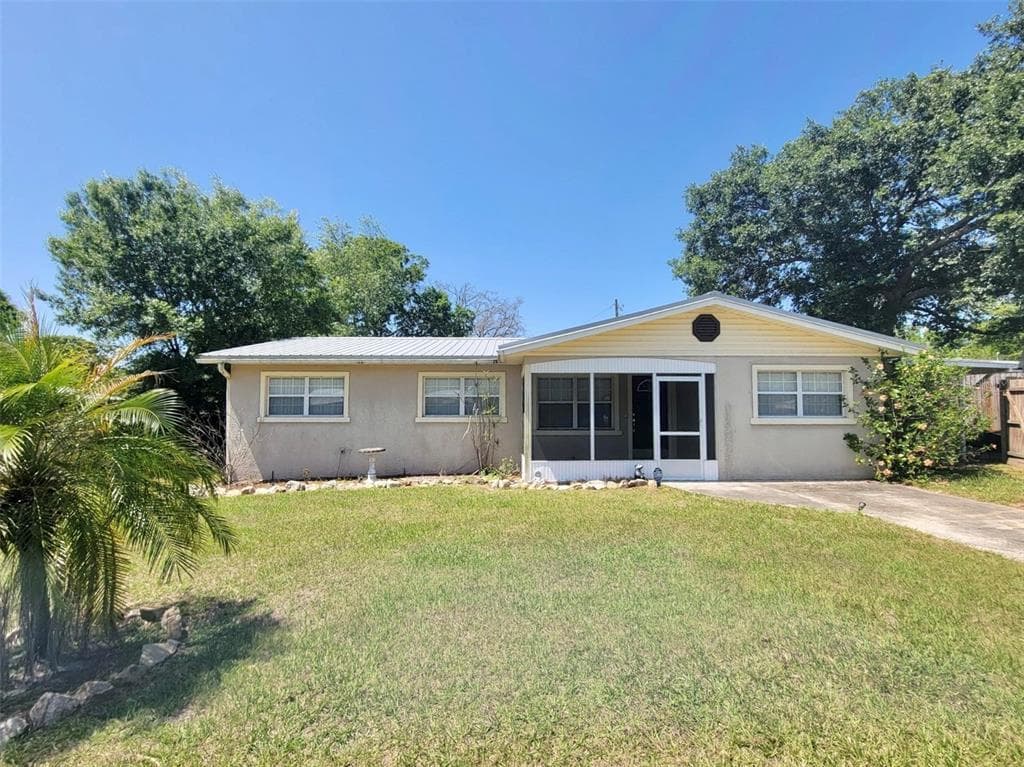 902 NE 4TH AVENUE MULBERRY, FL 33860