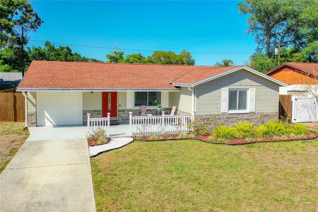 8503 ROSE TERRACE LARGO, FL 33777