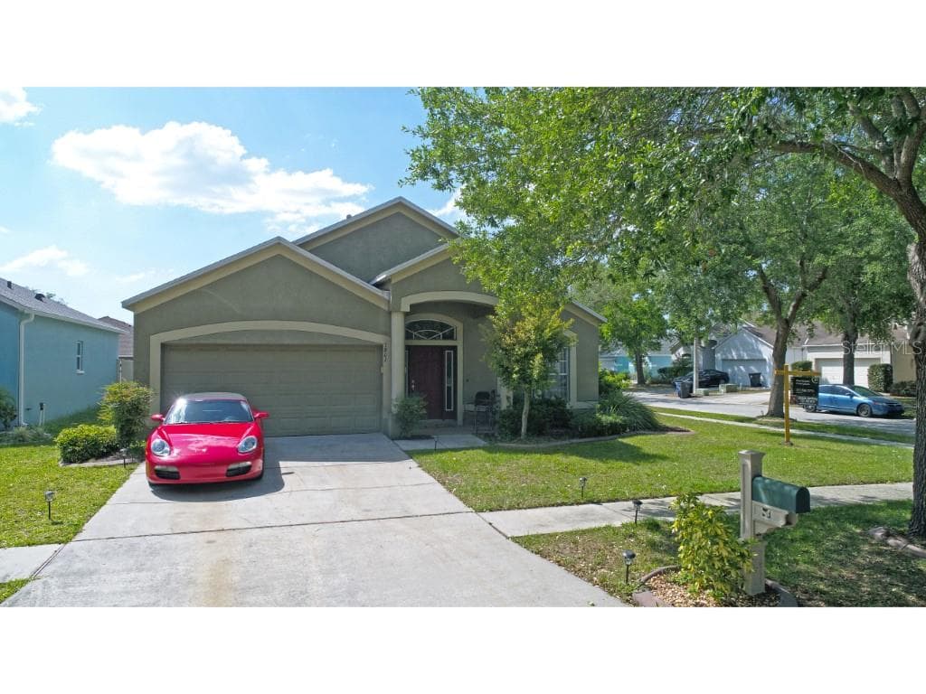 7801 MONARCH GARDEN CIRCLE APOLLO BEACH, FL 33572