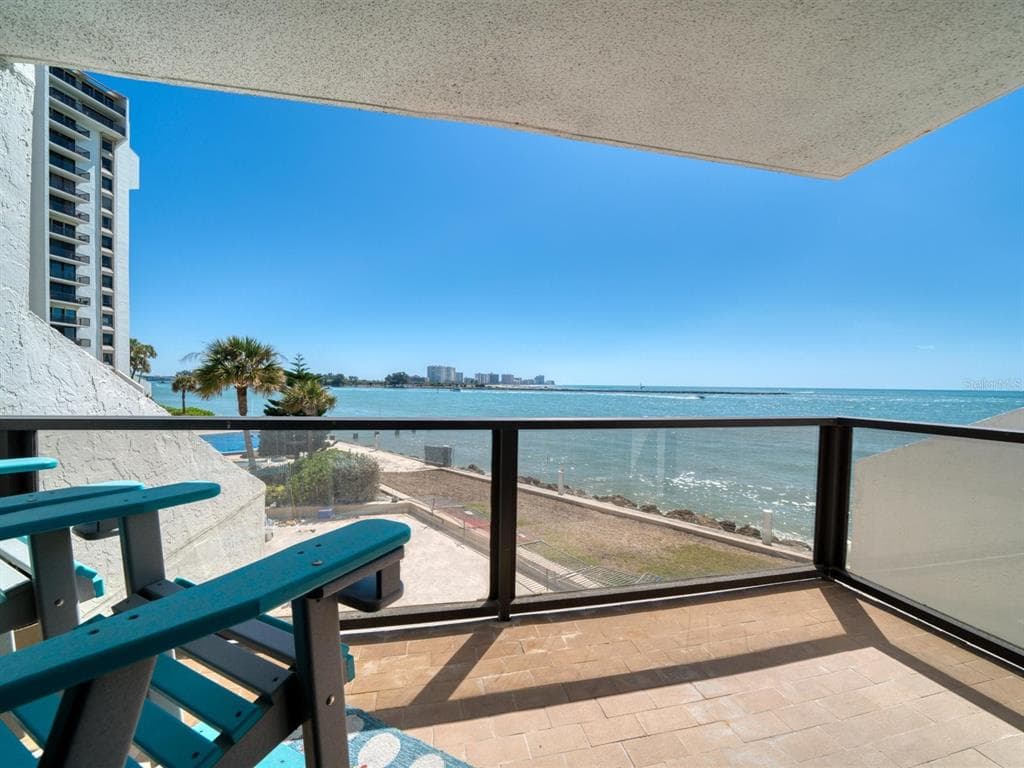 440 S GULFVIEW BOULEVARD UNIT 306 CLEARWATER, FL 33767