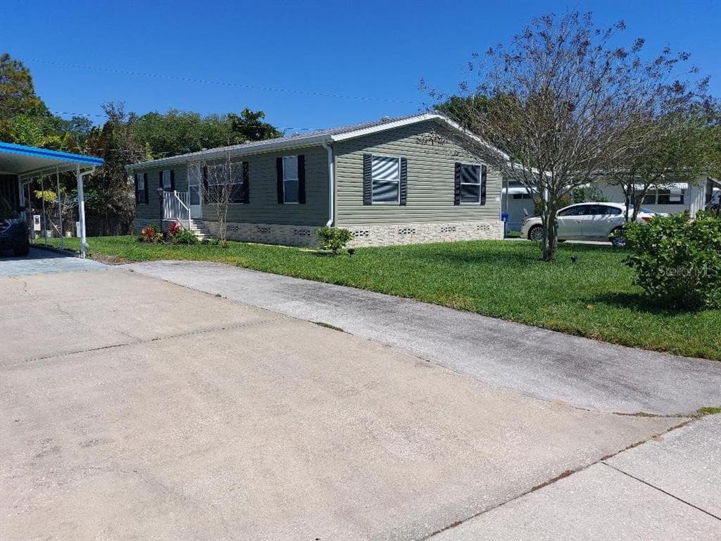 213 PHILADELPHIA BOULEVARD UNIT 30 PALM HARBOR, FL 34684