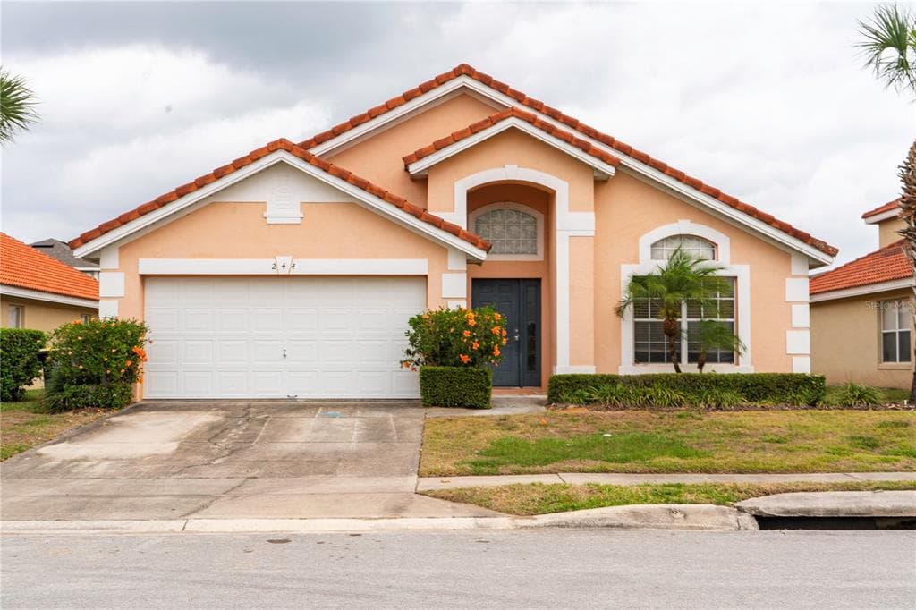 244 PALOMA DRIVE DAVENPORT, FL 33837