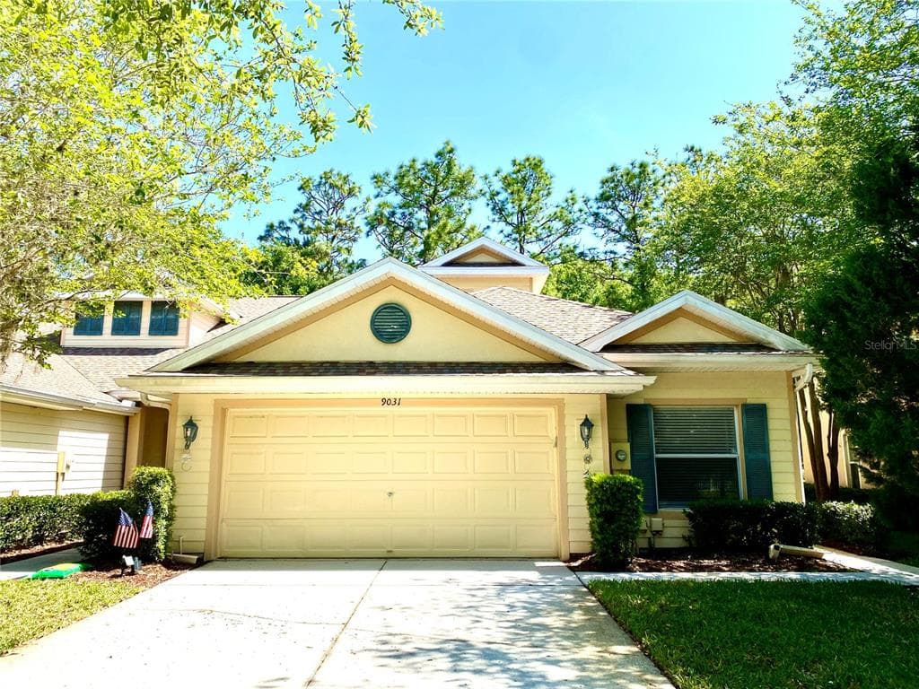 9031 IRON OAK AVENUE TAMPA, FL 33647