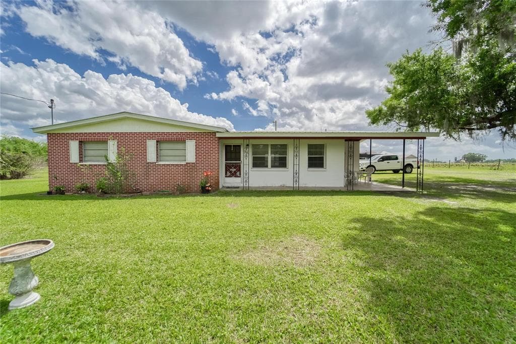 3205 E TRAPNELL ROAD PLANT CITY, FL 33566