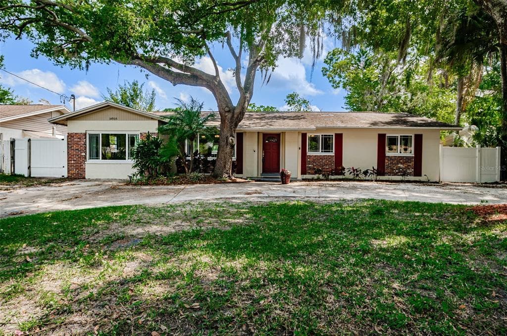 14905 LEJUENE LANE TAMPA, FL 33613