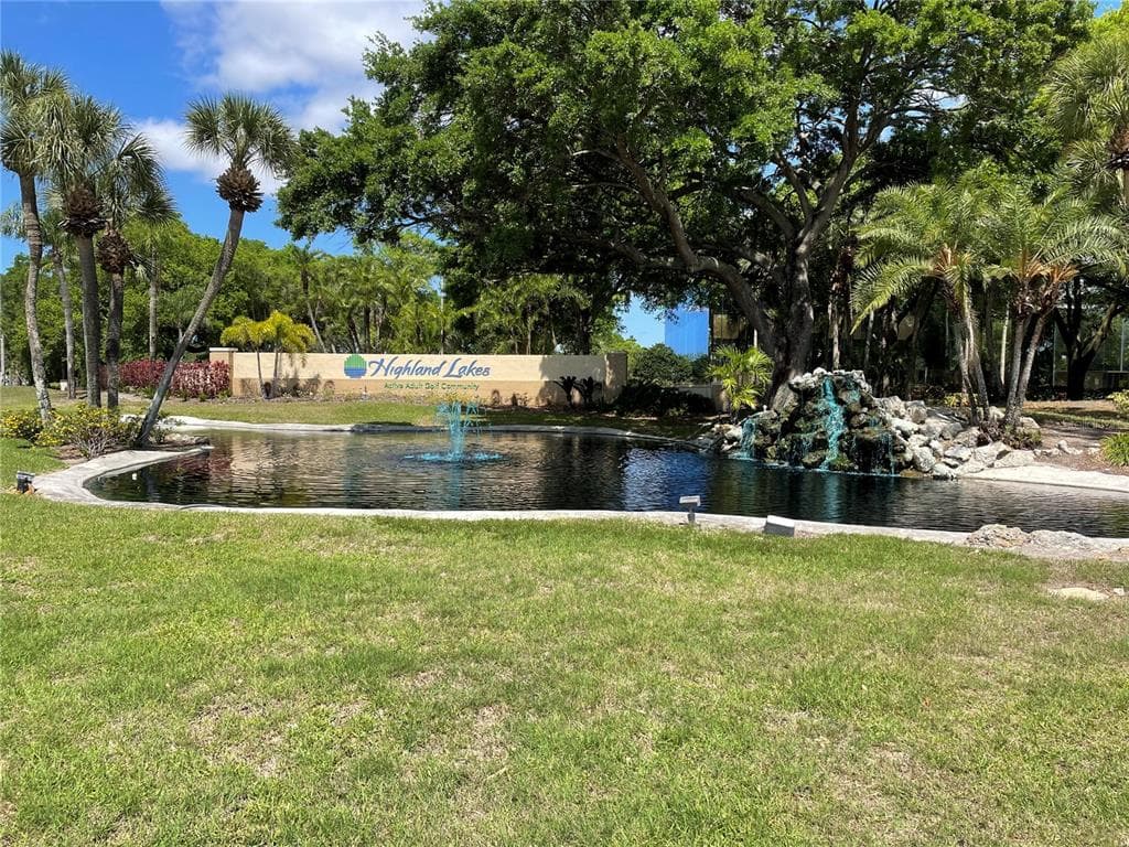 2827 SHERBROOKE LANE UNIT C PALM HARBOR, FL 34684