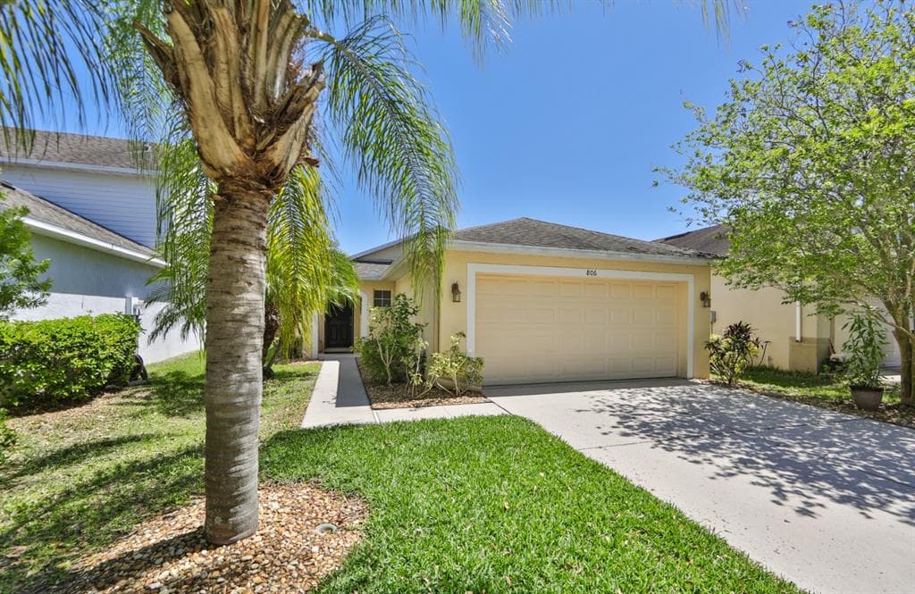 806 COLLEGE CHASE DRIVE RUSKIN, FL 33570