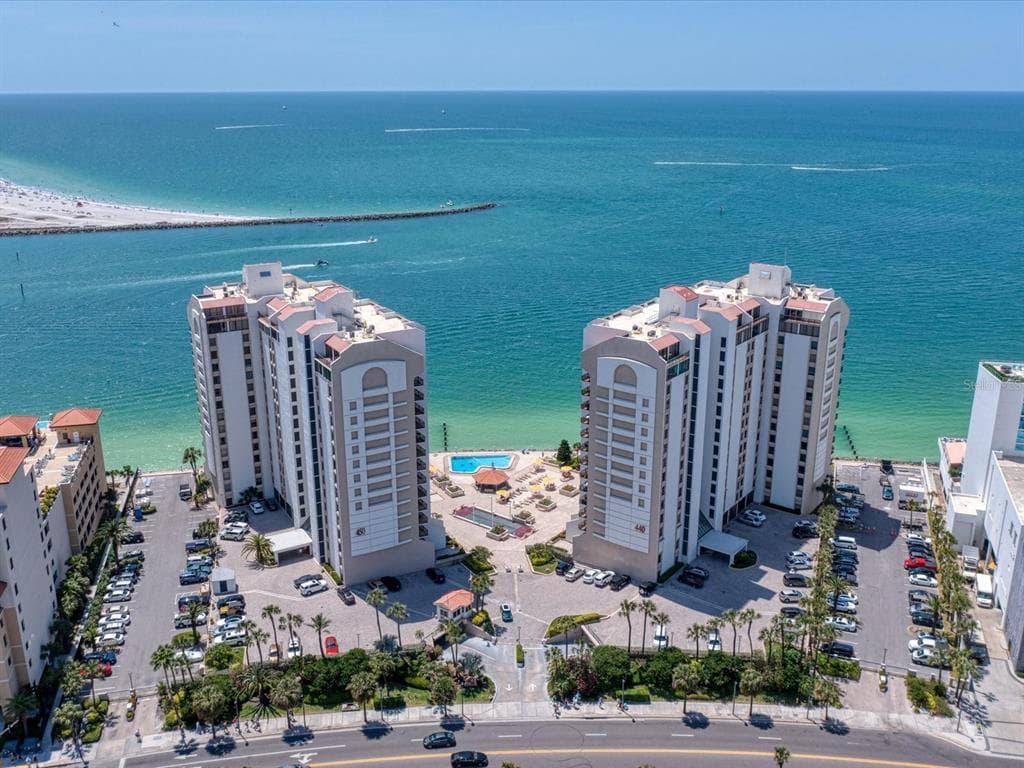 440 S GULFVIEW BOULEVARD UNIT 802 CLEARWATER, FL 33767