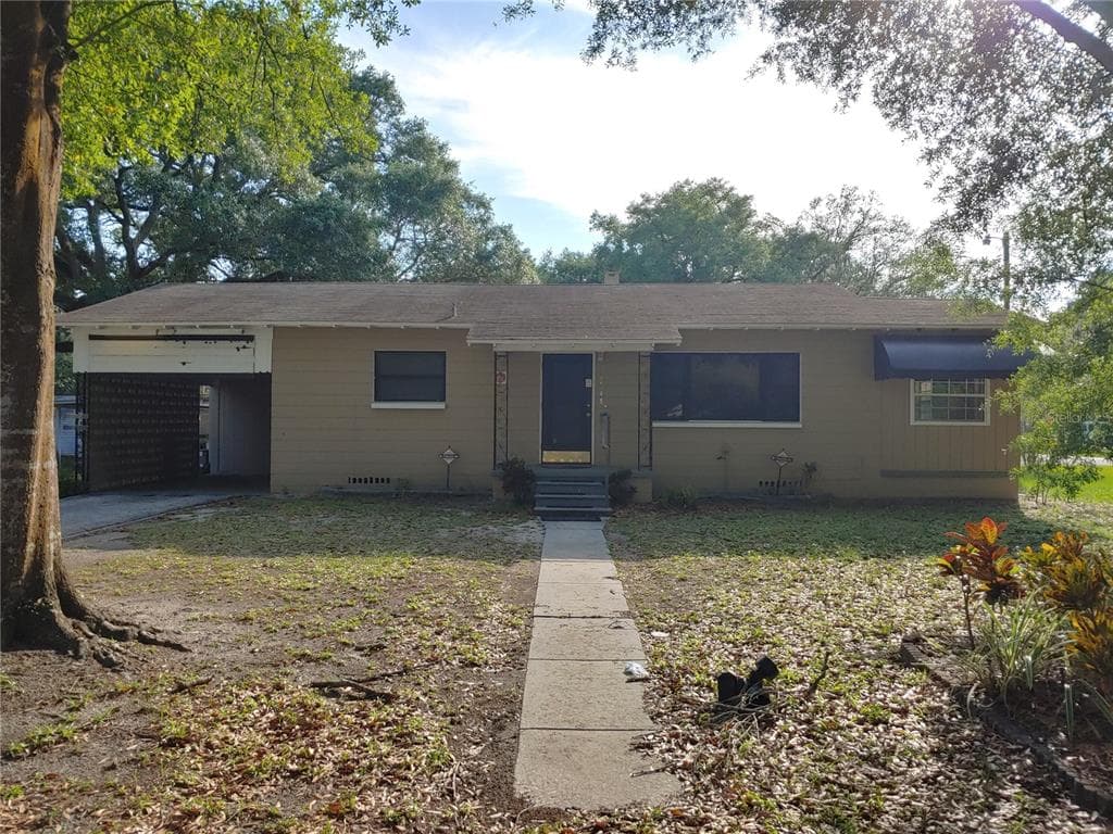 204 LITHIA PINECREST ROAD BRANDON, FL 33511