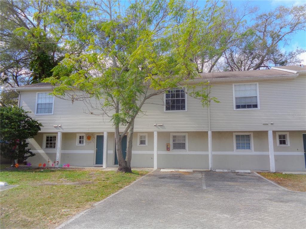3607 W IDLEWILD AVENUE UNIT 402 TAMPA, FL 33614