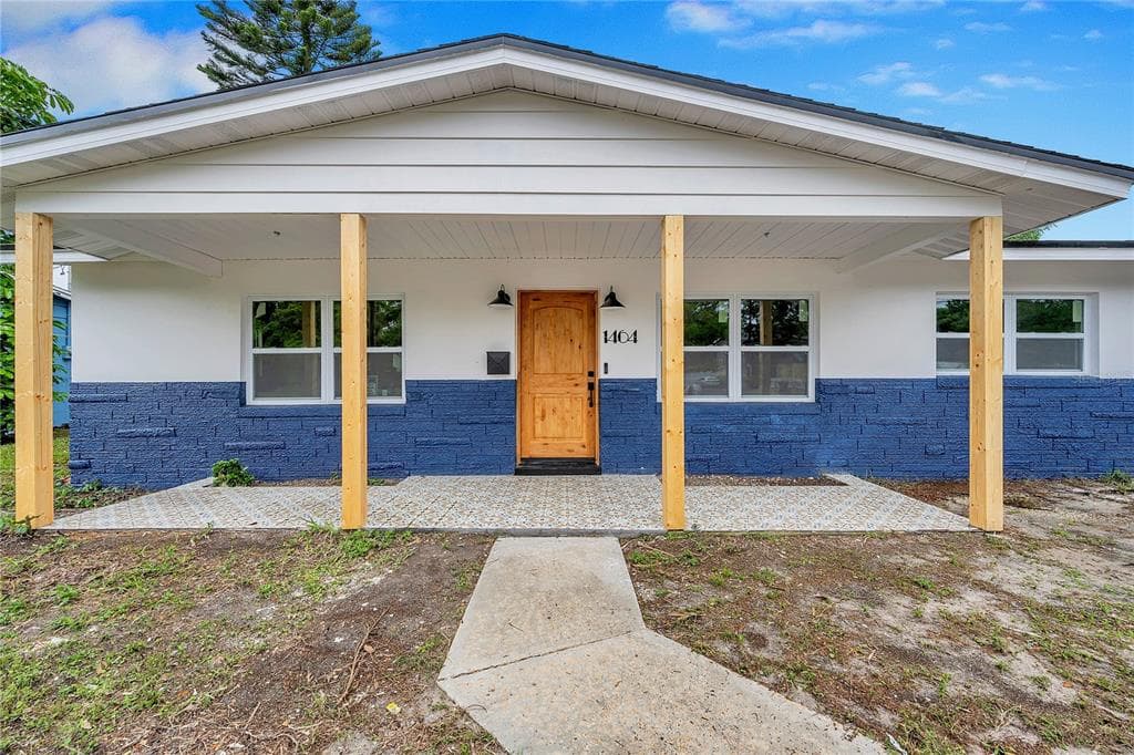 1464 83RD AVE N ST PETERSBURG, FL 33702