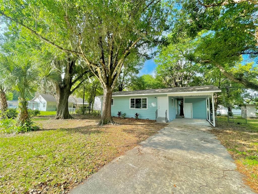 5625 5TH STREET ZEPHYRHILLS, FL 33542