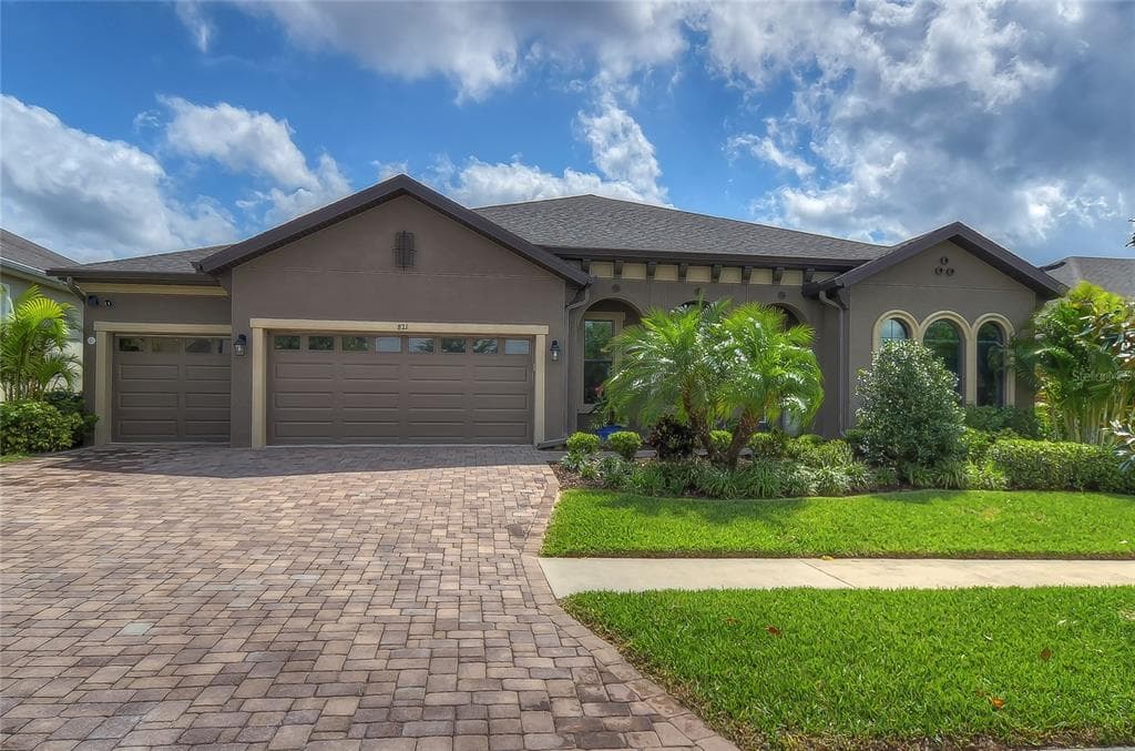 821 FLORESTA STREET BRANDON, FL 33511