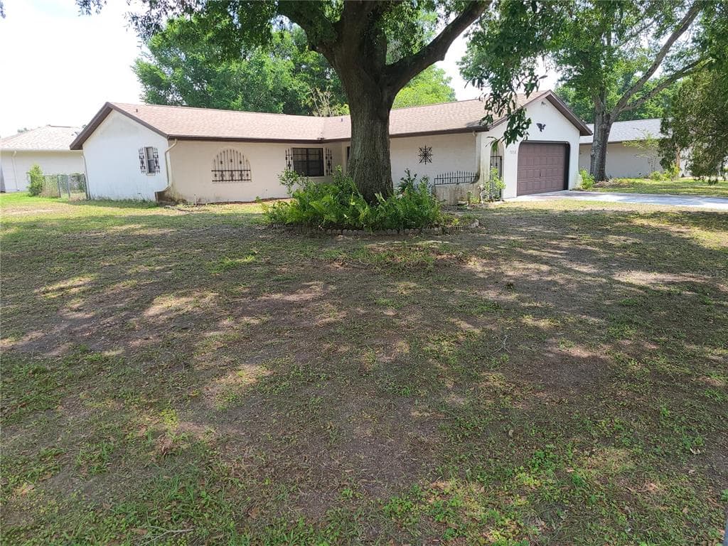 7038 AMBER RIDGE DRIVE BROOKSVILLE, FL 34602