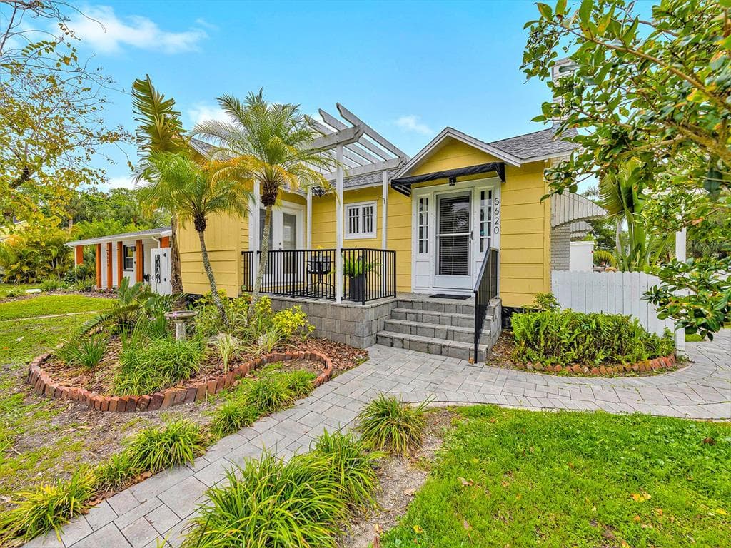5620 30TH AVENUE S GULFPORT, FL 33707