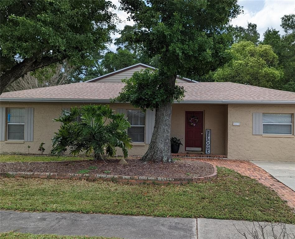 613 HUNTINGTON STREET BRANDON, FL 33511