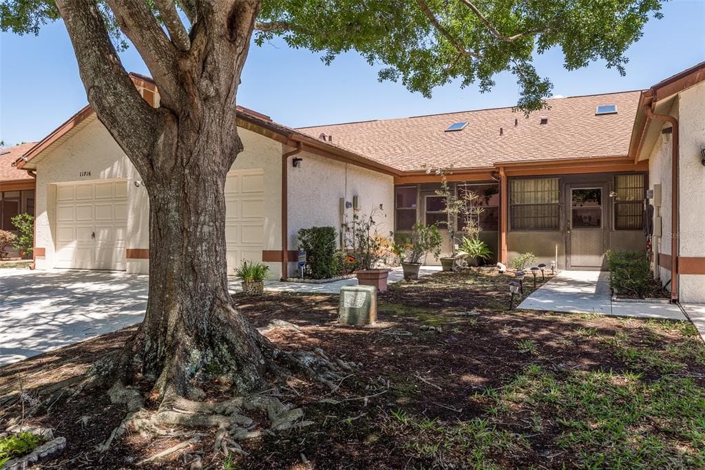 11714 SPRING TREE LANE PORT RICHEY, FL 34668