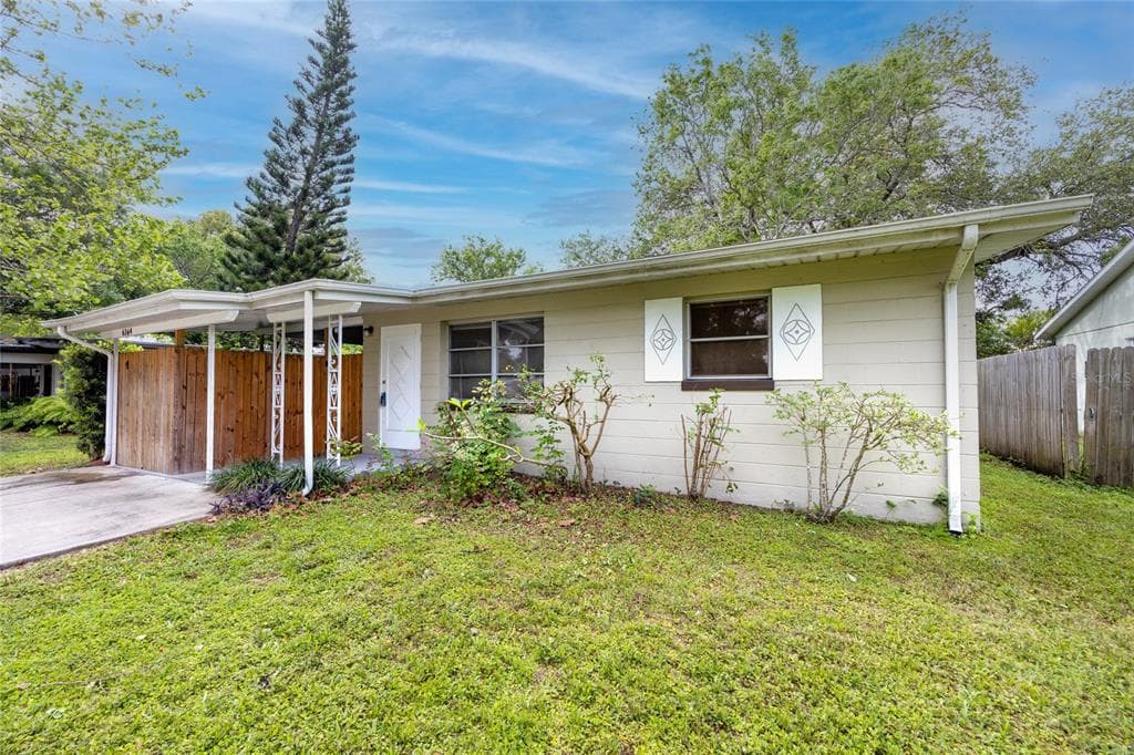 6164 55TH AVENUE N ST PETERSBURG, FL 33709