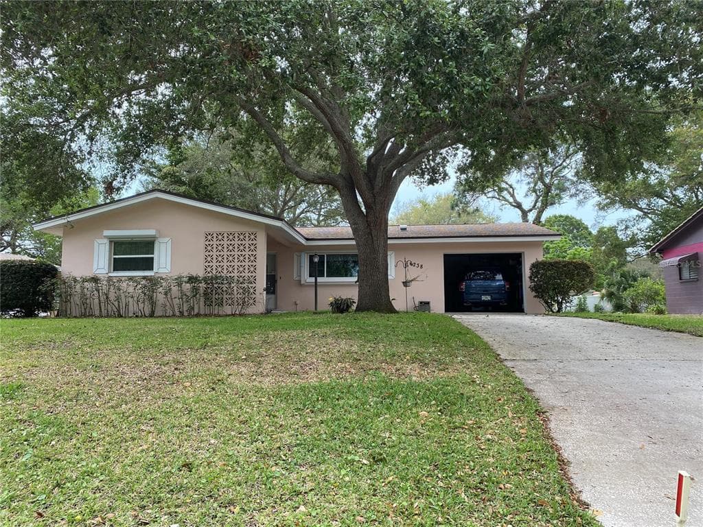 6238 12TH AVENUE S GULFPORT, FL 33707