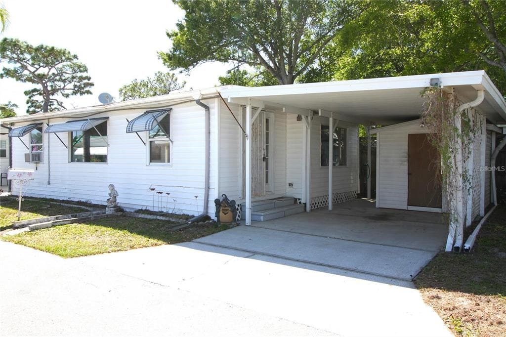 4772 67TH WAY N UNIT 51 ST PETERSBURG, FL 33709