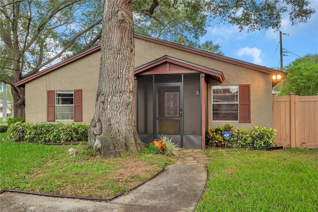 2173 CAPRI DRIVE CLEARWATER, FL 33763