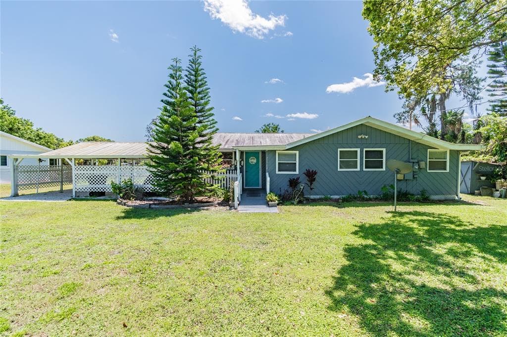 21708 OCEAN PINES DRIVE LAND O LAKES, FL 34639