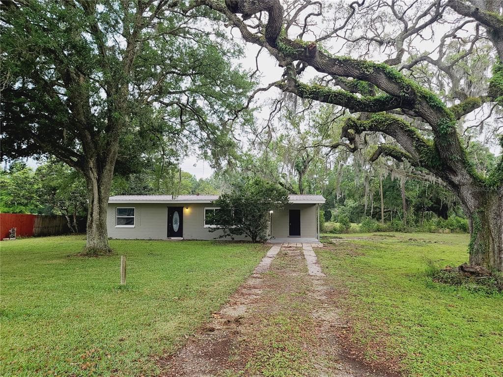 15008 SPOKANE ROAD SPRING HILL, FL 34610