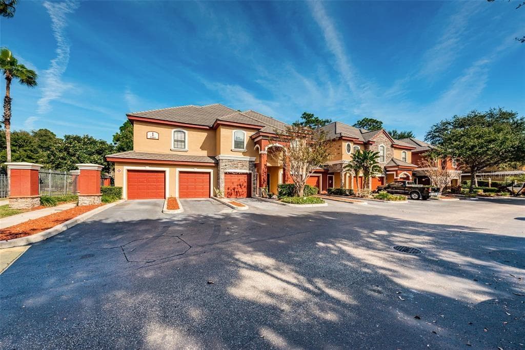 2261 TUSCANY TRACE UNIT 18 PALM HARBOR, FL 34683