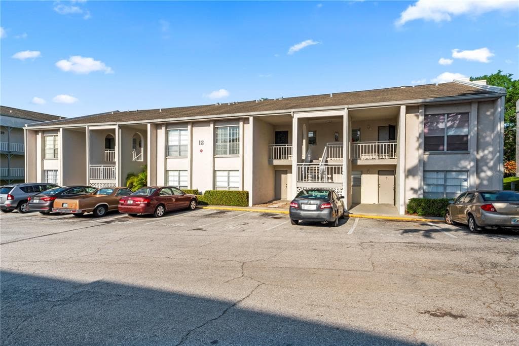2625 STATE ROAD 590 UNIT 1813 CLEARWATER, FL 33759
