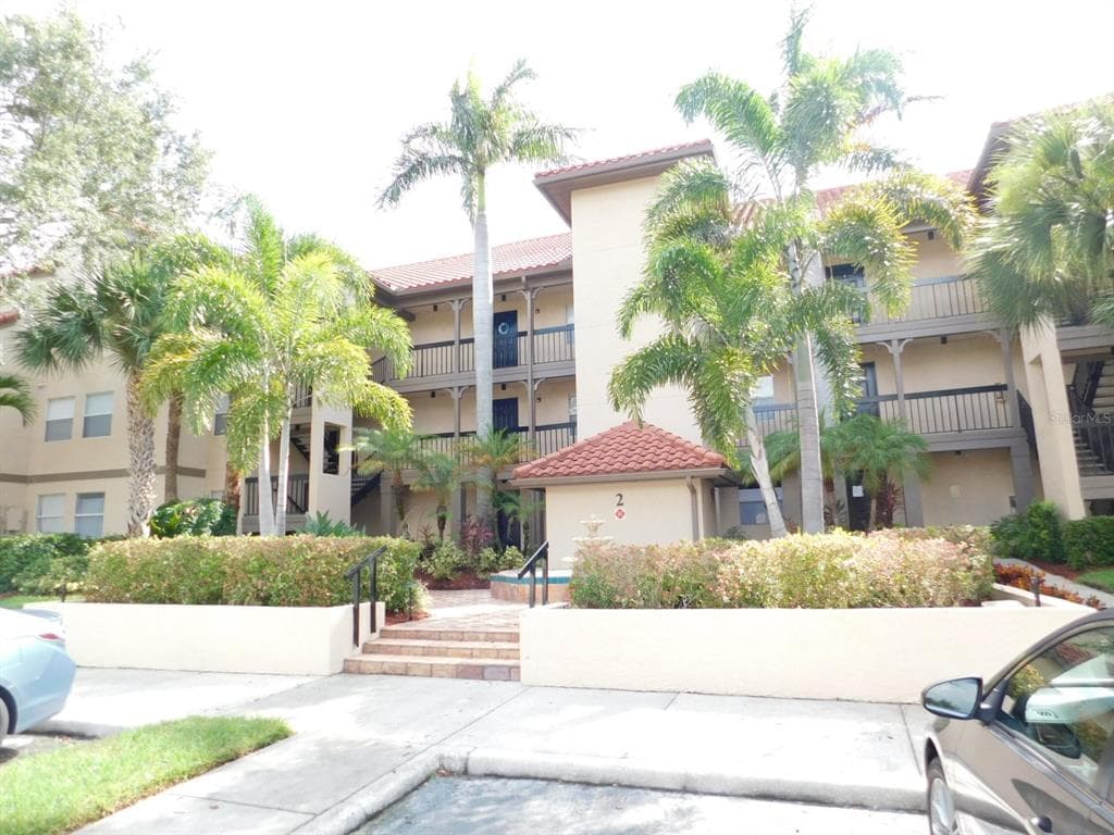 2400 FEATHER SOUND DRIVE UNIT 225 CLEARWATER, FL 33762
