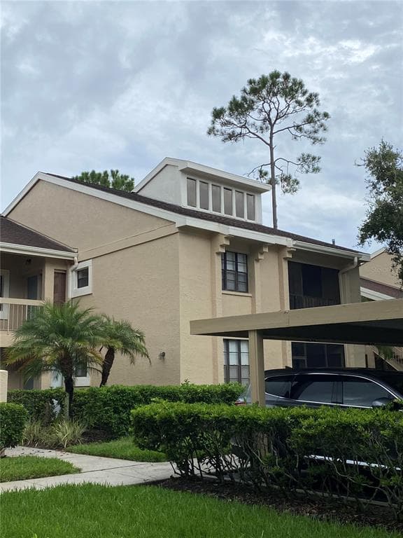 120 LINDSAY LANE OLDSMAR, FL 34677