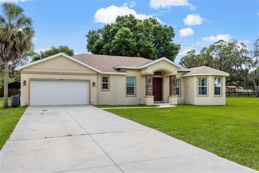 8612 VALRIE LANE RIVERVIEW, FL 33569
