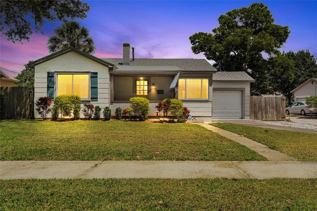 1535 35TH AVENUE N ST PETERSBURG, FL 33704