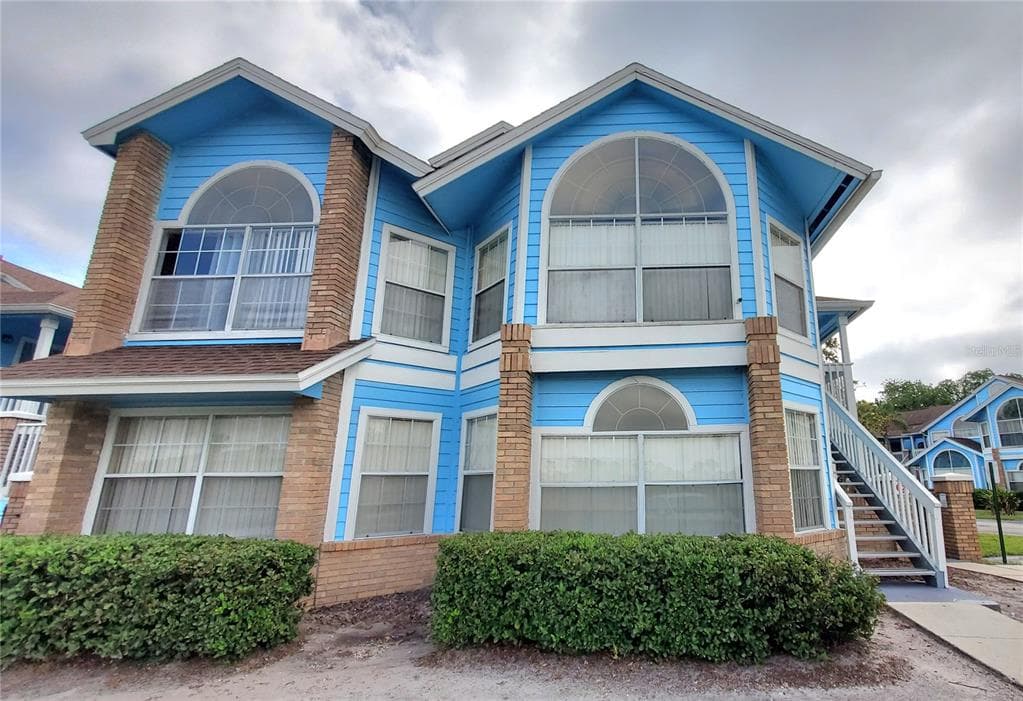 2747 N POINCIANA BOULEVARD UNIT 2 KISSIMMEE, FL 34746