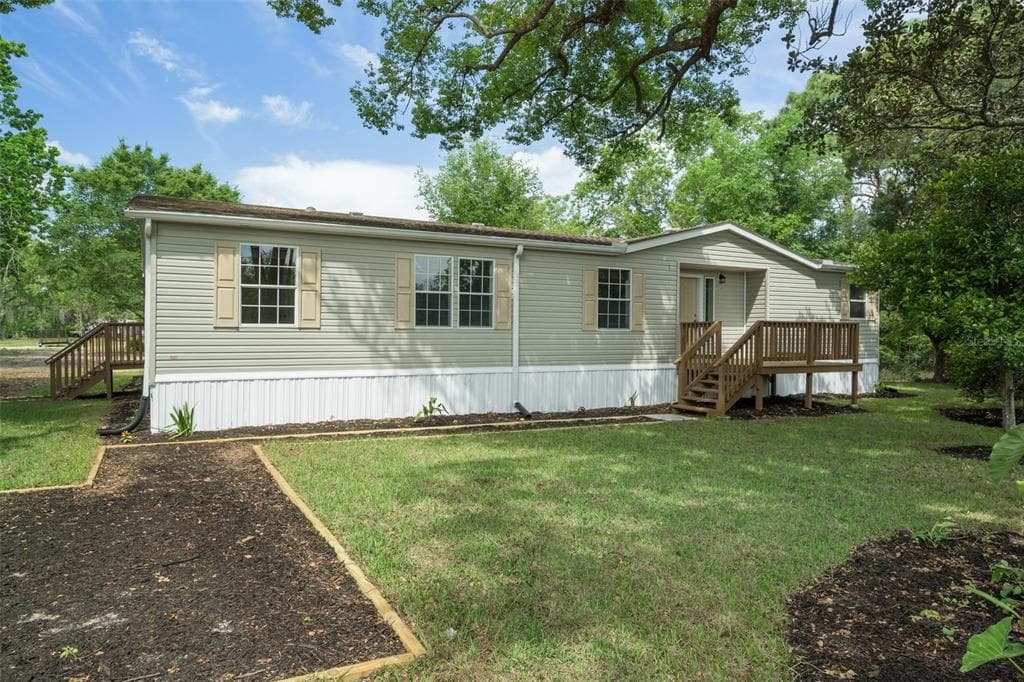 18249 EDGEWOOD DRIVE SPRING HILL, FL 34610