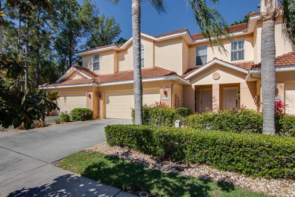 1410 HIDDEN COURT TARPON SPRINGS, FL 34689