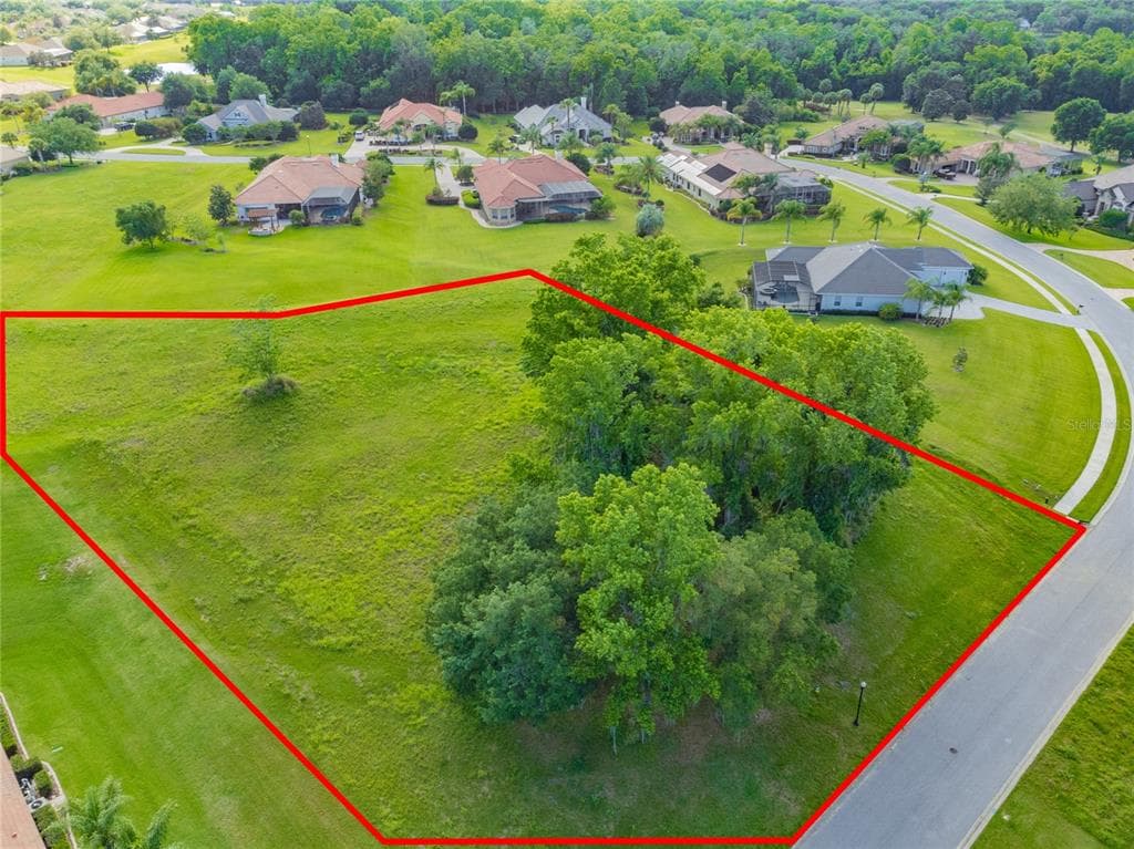 13620 CARNOUSTIE CIRCLE DADE CITY, FL 33525