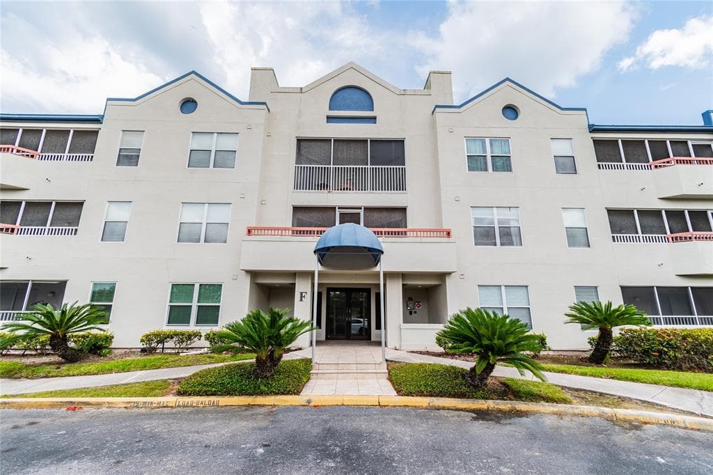 2323 FEATHER SOUND DRIVE UNIT 206 CLEARWATER, FL 33762