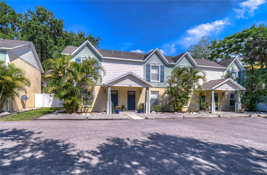 106 S HABANA AVENUE UNIT 5