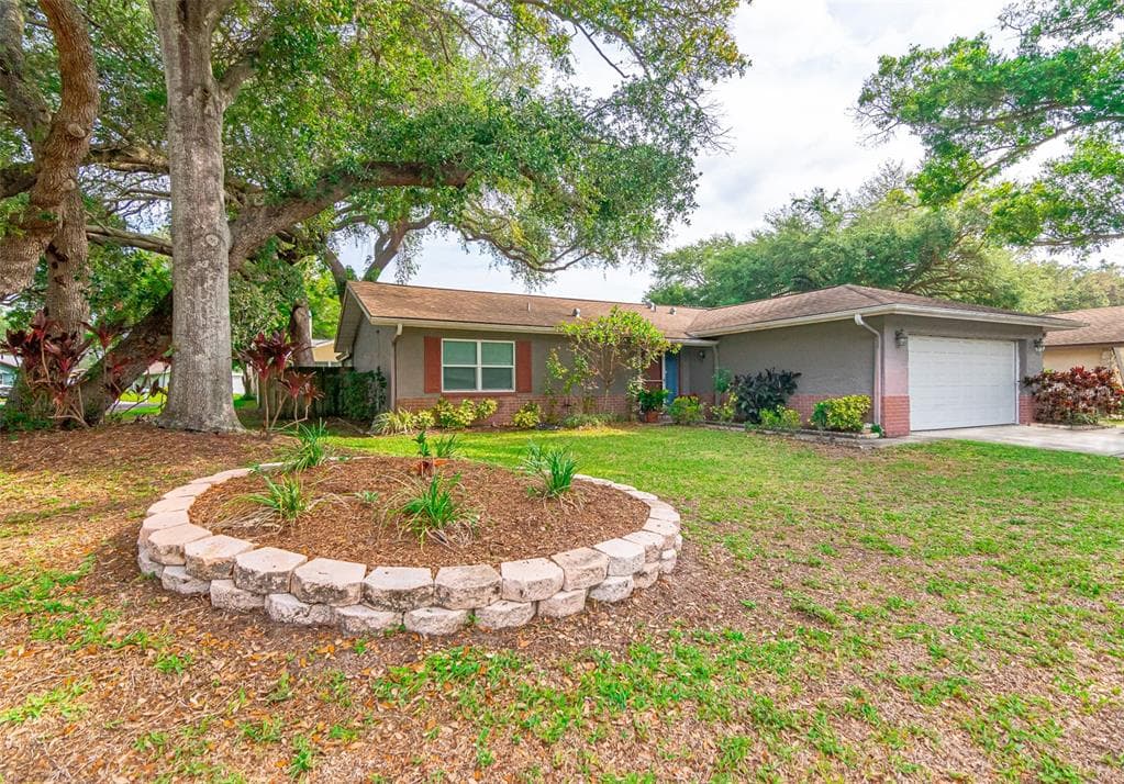 1200 MARKLEY DRIVE LARGO, FL 33770