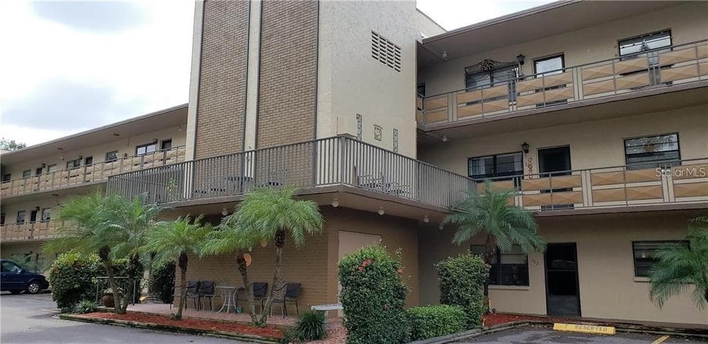 5975 TERRACE PARK DRIVE N UNIT 103 ST PETERSBURG, FL 33709