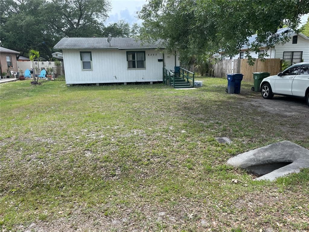 6307 S MACDILL AVENUE TAMPA, FL 33611