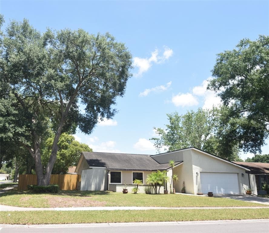15411 TIMBERLINE DRIVE
