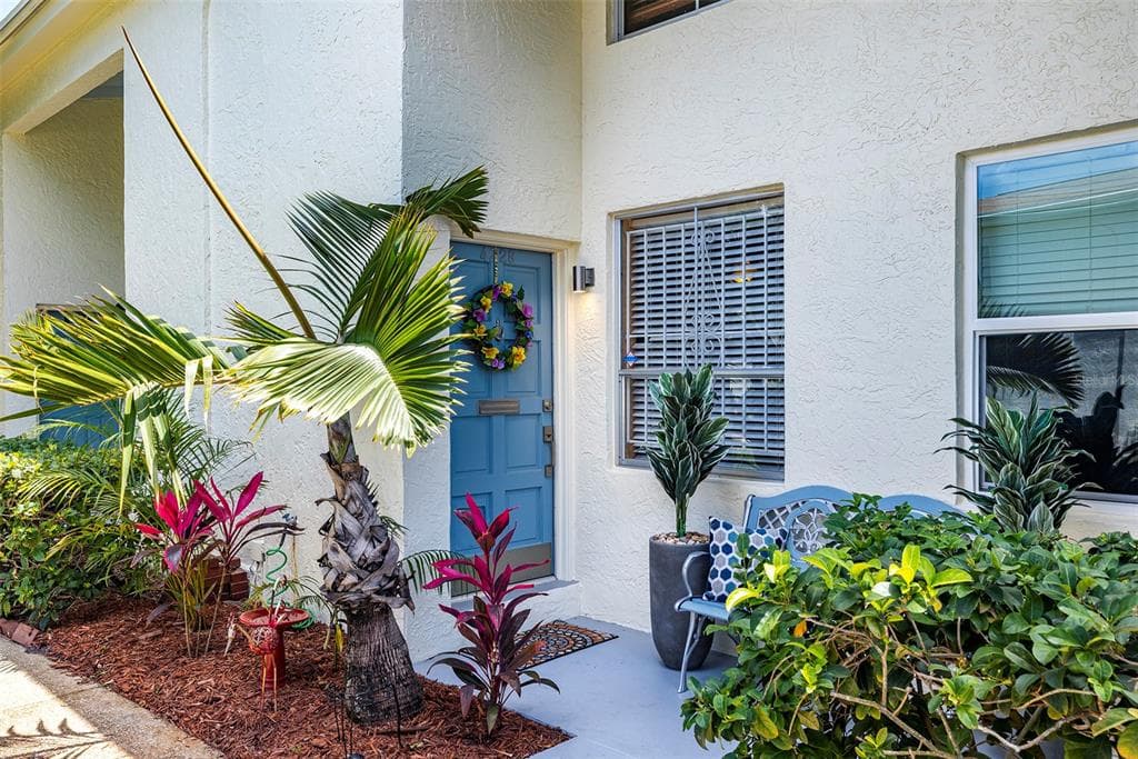 4228 LA DEGA COURT TAMPA, FL 33611
