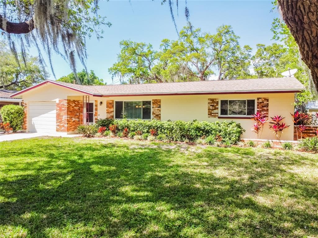 11373 67TH AVE SEMINOLE, FL 33772