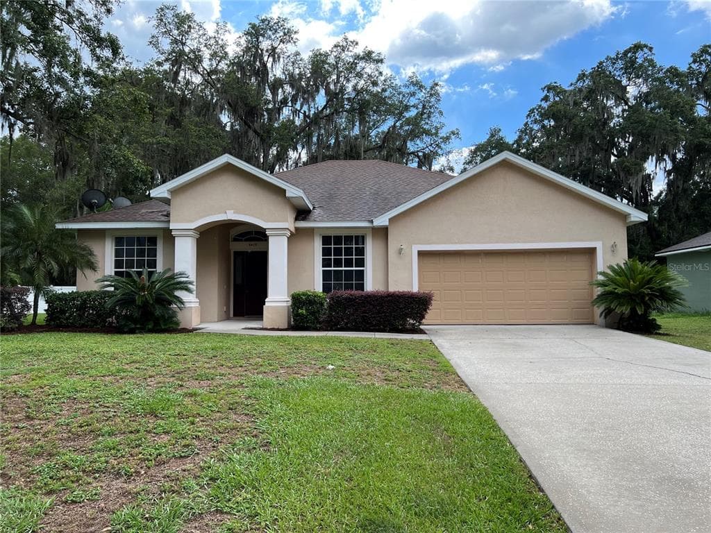 5419 OXFORD MANOR CIRCLE