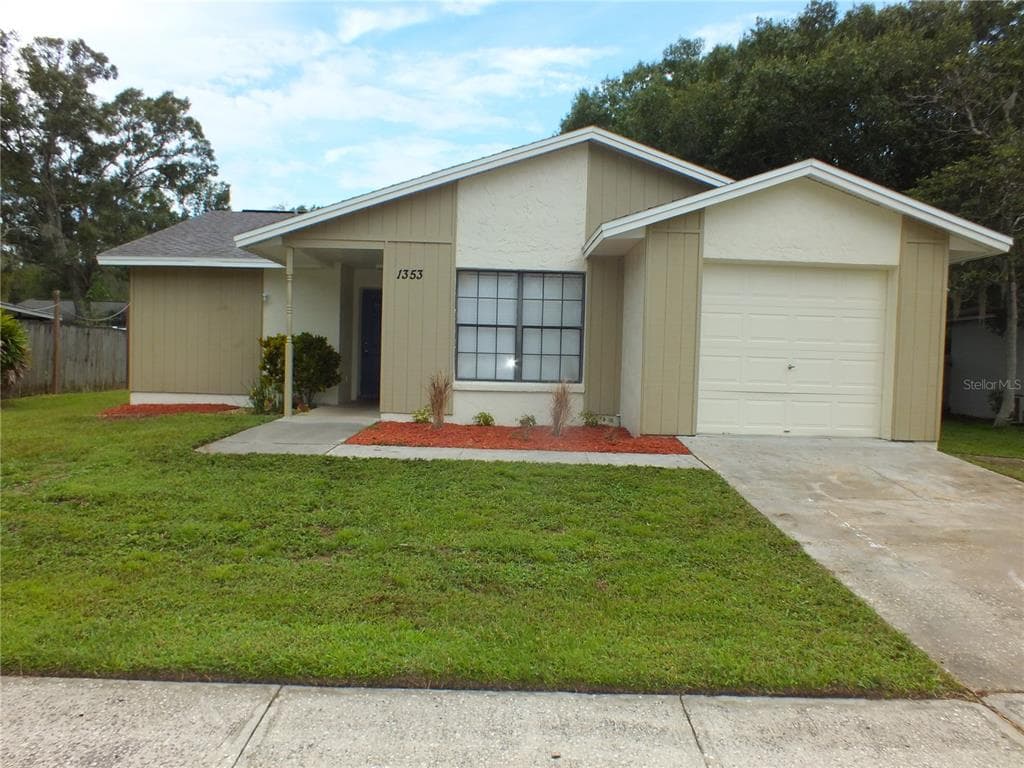 1353 EASTWOOD DRIVE LUTZ, FL 33549