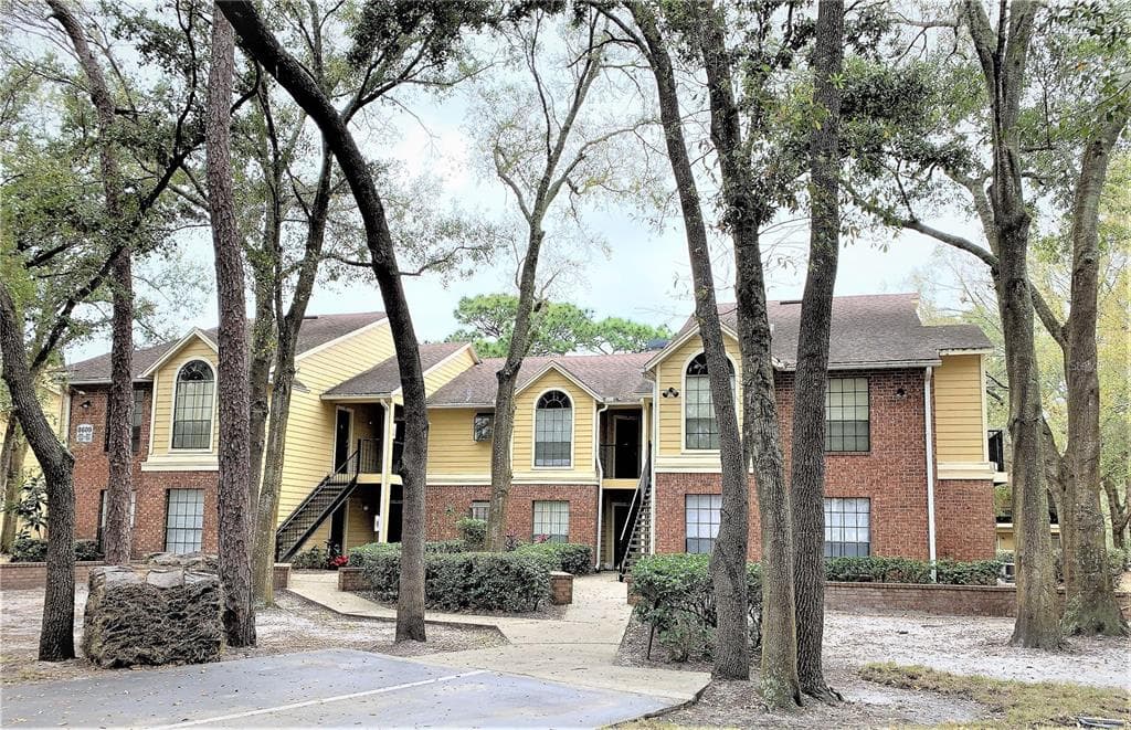 8609 MALLARD RESERVE DRIVE UNIT 103 TAMPA, FL 33614