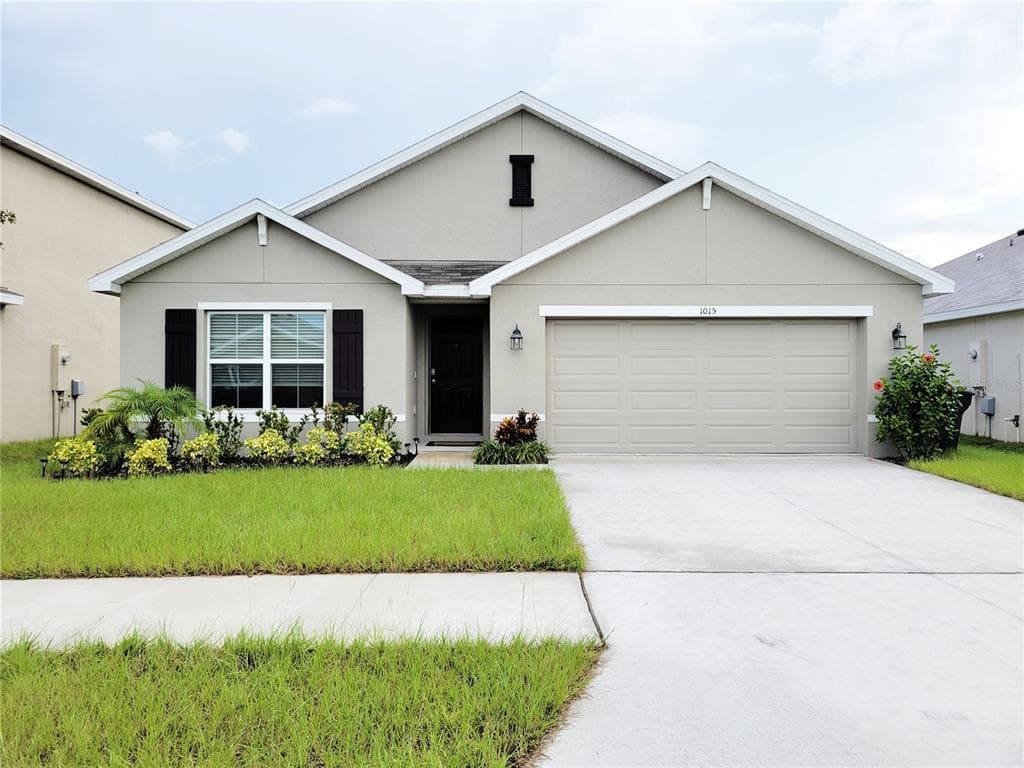 1015 COASTAL HAMMOCK AVENUE RUSKIN, FL 33570